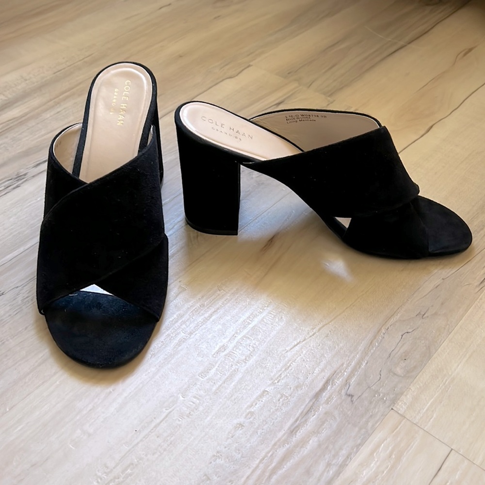 Cole Haan Grand OS X velvet block heels size 9 NEW